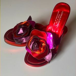 Donald J. Pliner Women’s size 7.5M leather wedge sandal